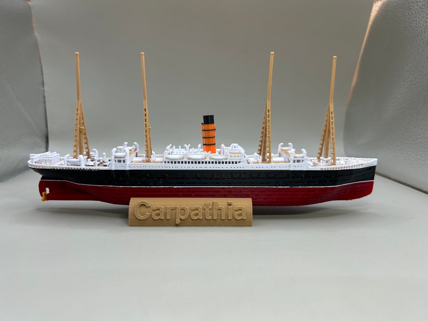 RMS Carpathia Submersible Model, Educational Model, FLOATS & SINKS Historically accurate
