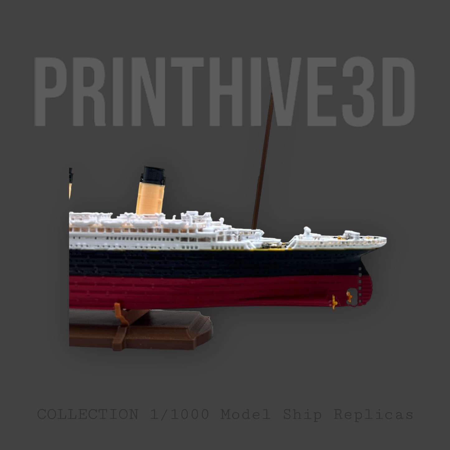 12” RMS Titanic Replica With Iceberg