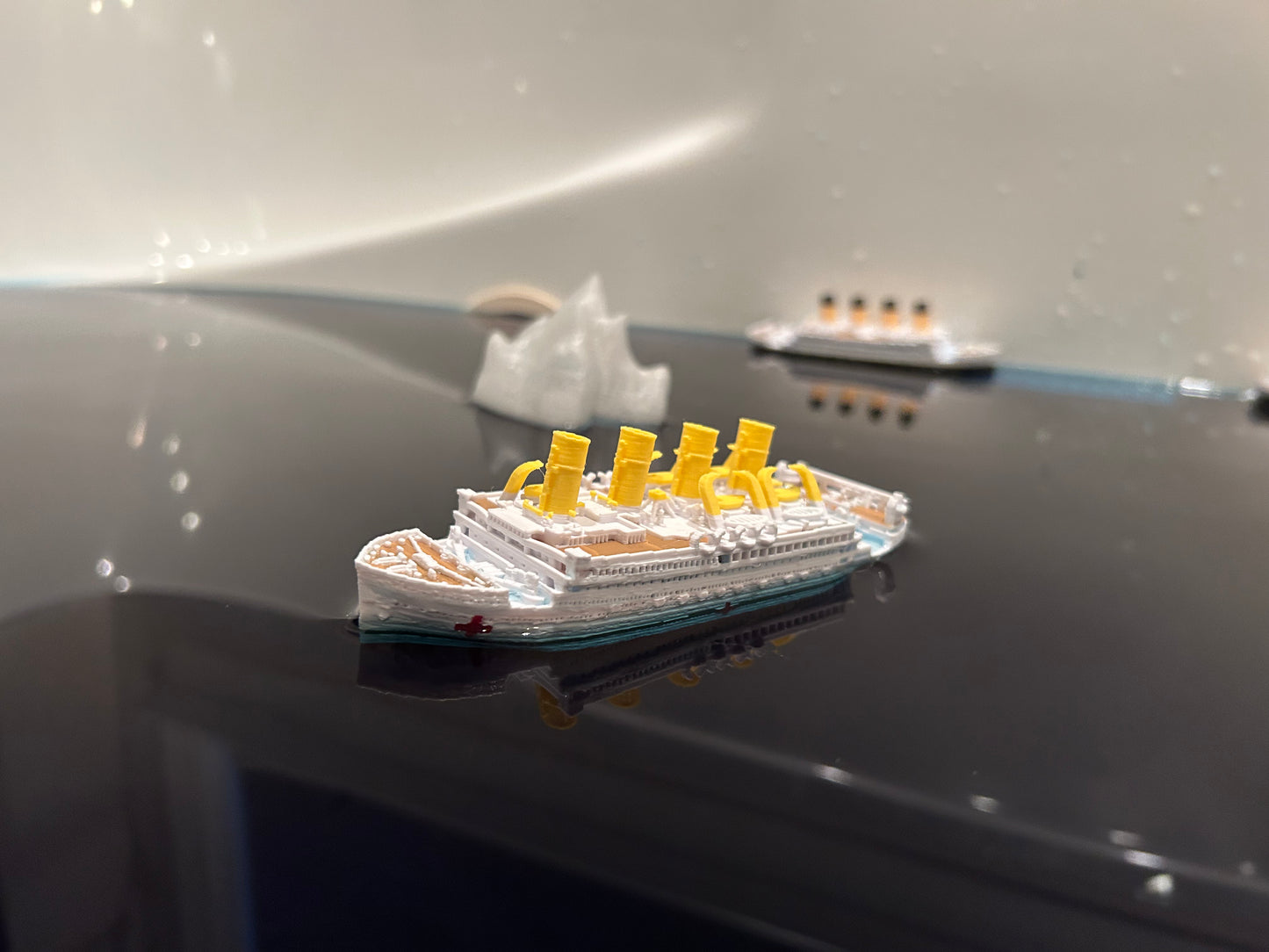 Majestic White Star Line Floating Boat Bundle - Titanic, Britannic, Olympic, Bathtub Toys