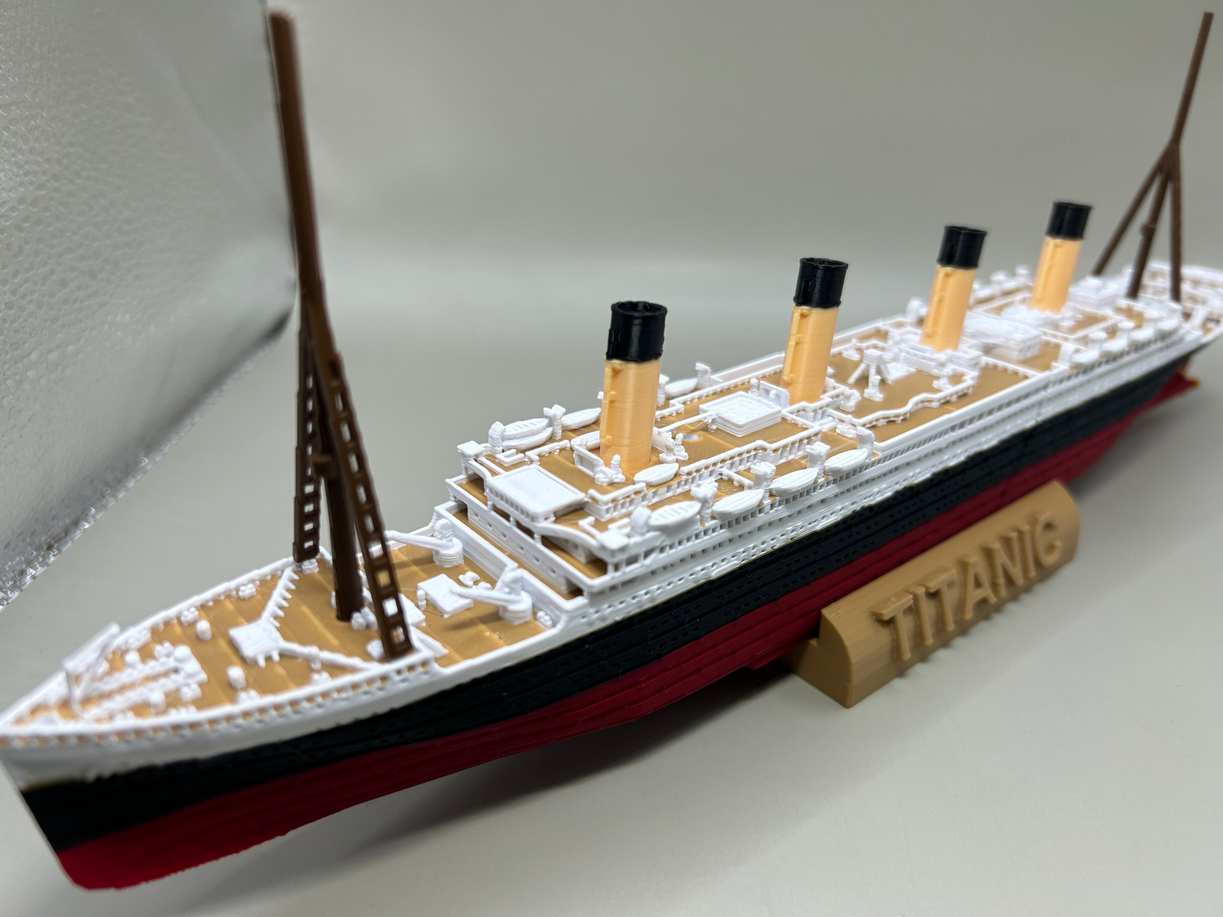 RMS Titanic Submersible Model, Educational Model, FLOATS & SINKS Histo ...