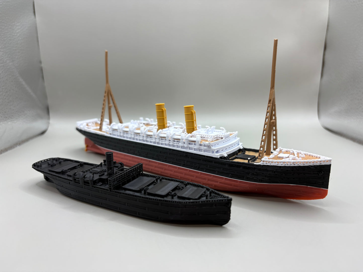 Empress of Ireland Submersible Model, Educational Model, FLOATS & SINKS Historically accurate