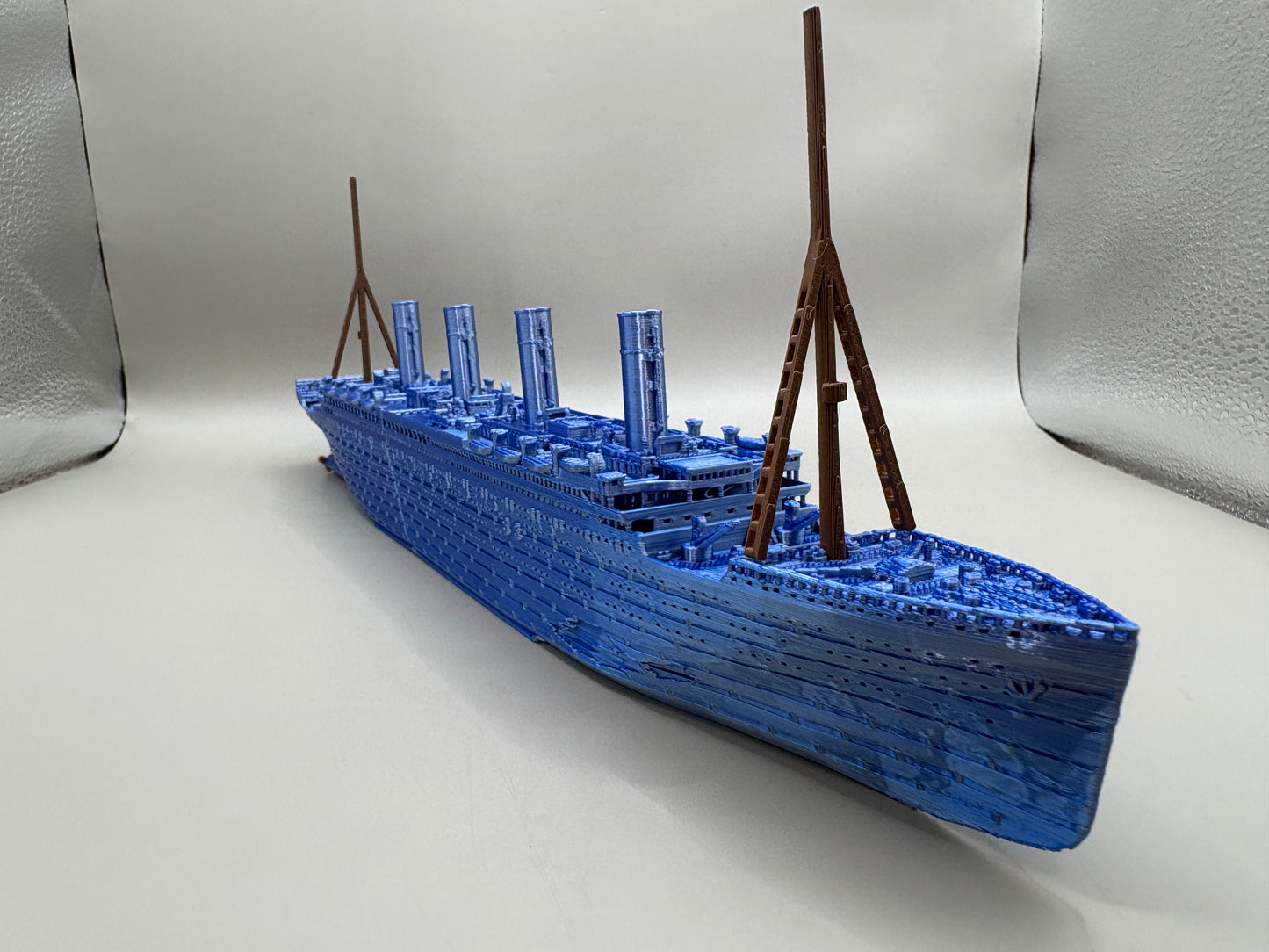 RMS Diamondtanic Submersible Model, Educational Model, FLOATS & SINKS