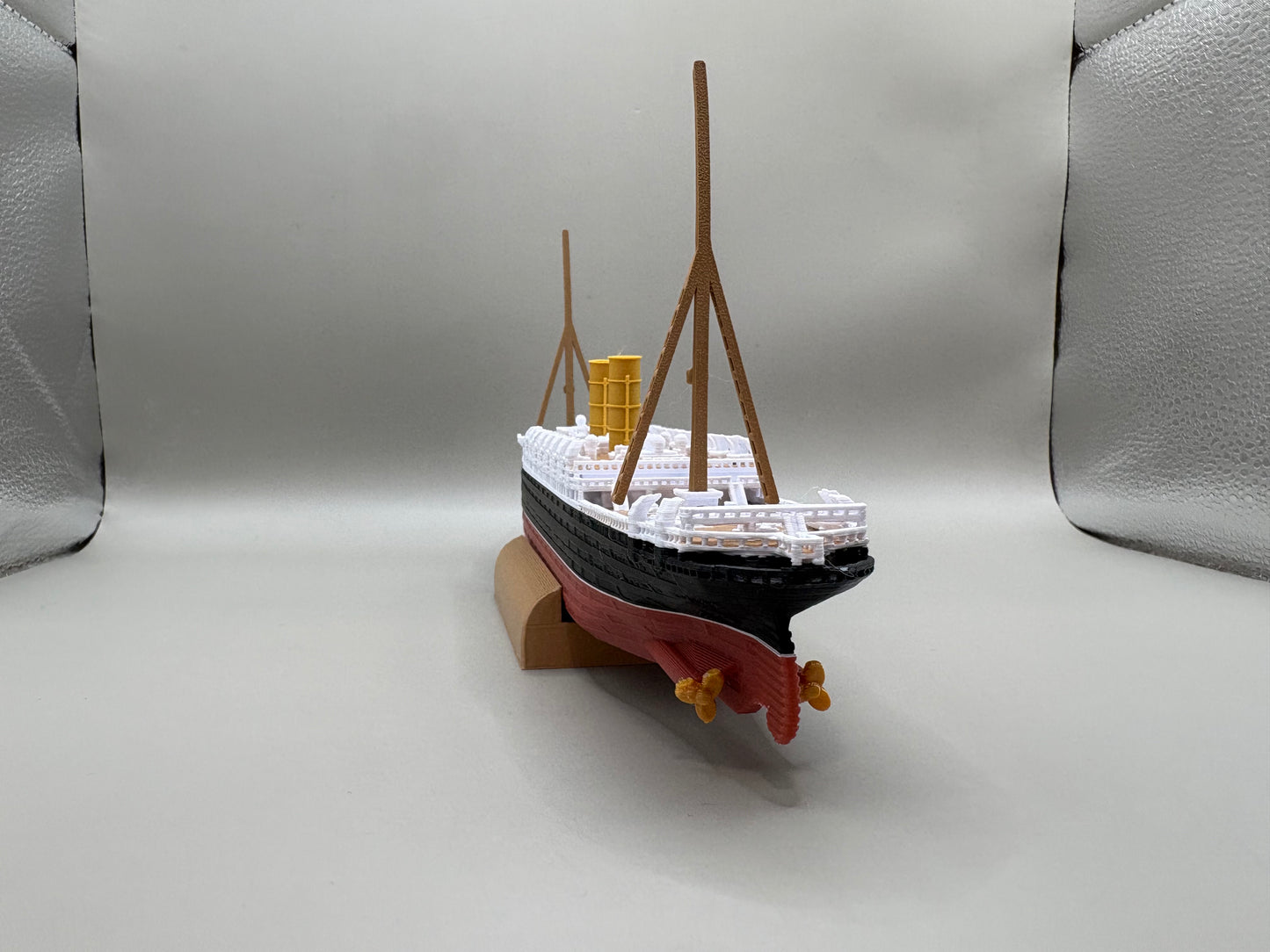 Empress of Ireland Submersible Model, Educational Model, FLOATS & SINKS Historically accurate