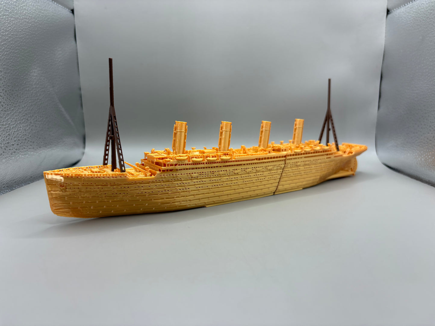 RMS Goldtanic Submersible Model, Educational Model, FLOATS & SINKS