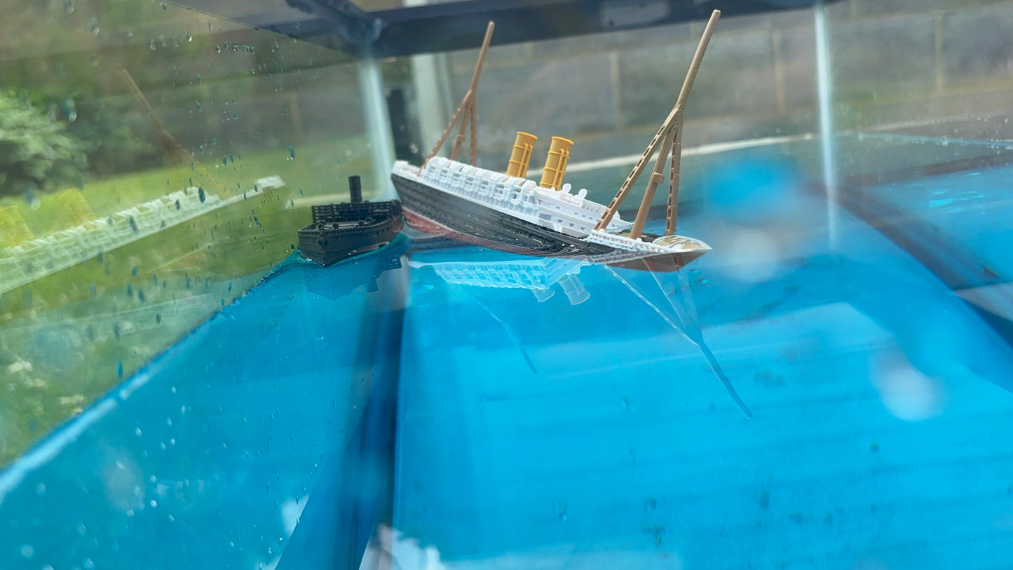Empress of Ireland Submersible Model, Educational Model, FLOATS & SINKS Historically accurate