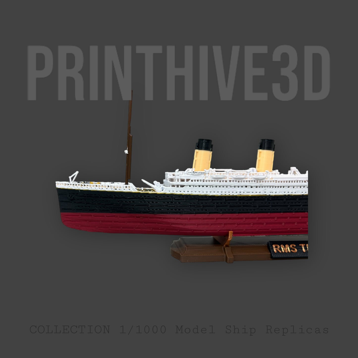 12" RMS Titanic and Carpathia Replica Bundle