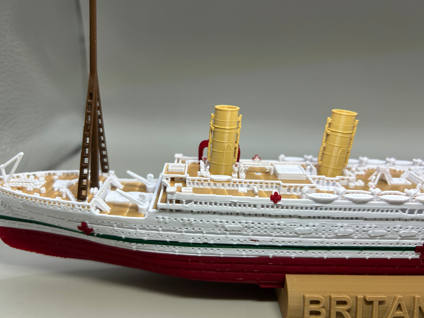 HMHS Britannic Submersible Model, Educational Model, FLOATS & SINKS Historically accurate