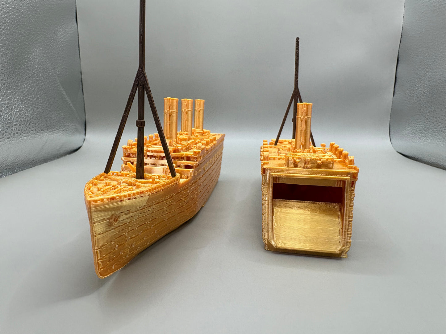 RMS Goldtanic Submersible Model, Educational Model, FLOATS & SINKS