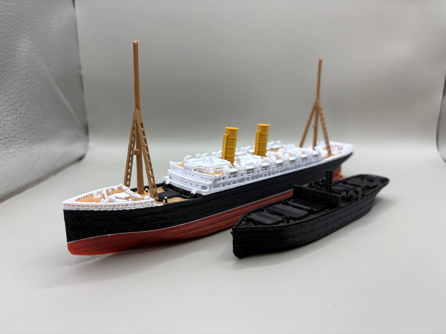 Empress of Ireland Submersible Model, Educational Model, FLOATS & SINKS Historically accurate