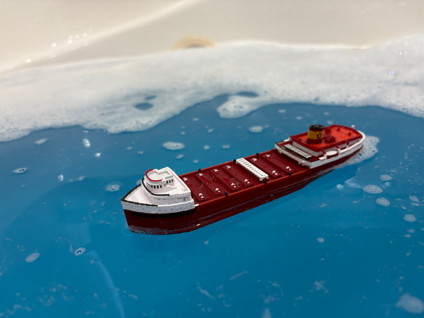 Floating Edmund Fitzgerald Model-Bath toy