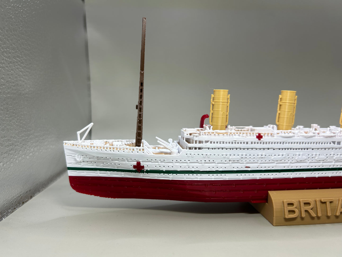 HMHS Britannic Submersible Model, Educational Model, FLOATS & SINKS Historically accurate