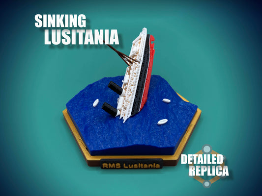 Lusitania Sinking Model Detailed Diorama, Lusitania Toys, Lusitania Gift, Lusitania Ornament, Sinking Lusitania, Cake Topper